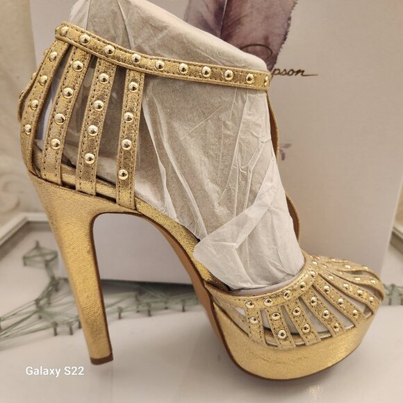 Jessica Simpson Women's Bakir Gold T-Strap Dress Platform Heels Size Various - Picture 4 of 15
